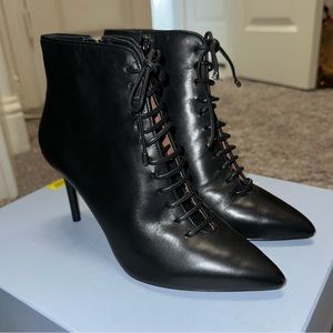 Antonio Melani Henrietta Leather Booties Sz 7.5